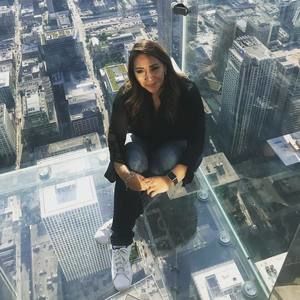 Meet your Posher, Annais